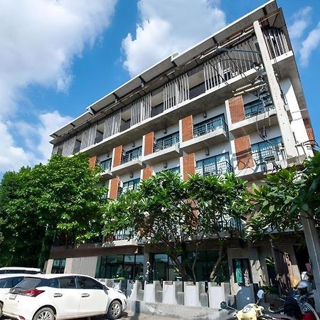 B2 Khamtieng Boutique & Budget Hotel Chiang Mai Exterior foto