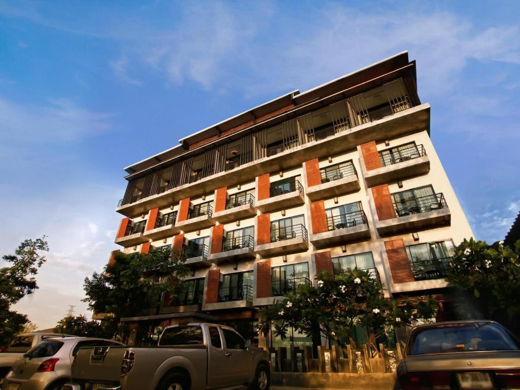 B2 Khamtieng Boutique & Budget Hotel Chiang Mai Exterior foto